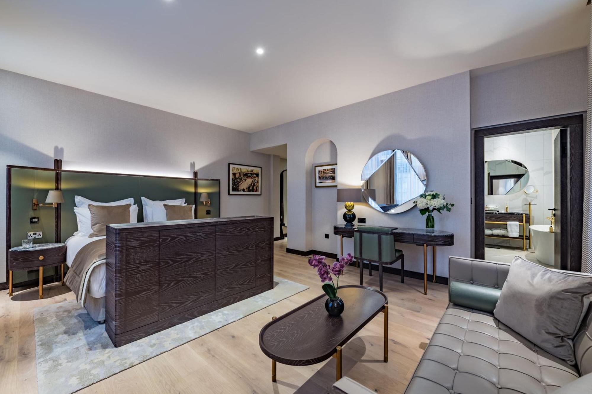 Stock Exchange Hotel, Manchester, Autograph Collection מראה חיצוני תמונה A suite at The London West End