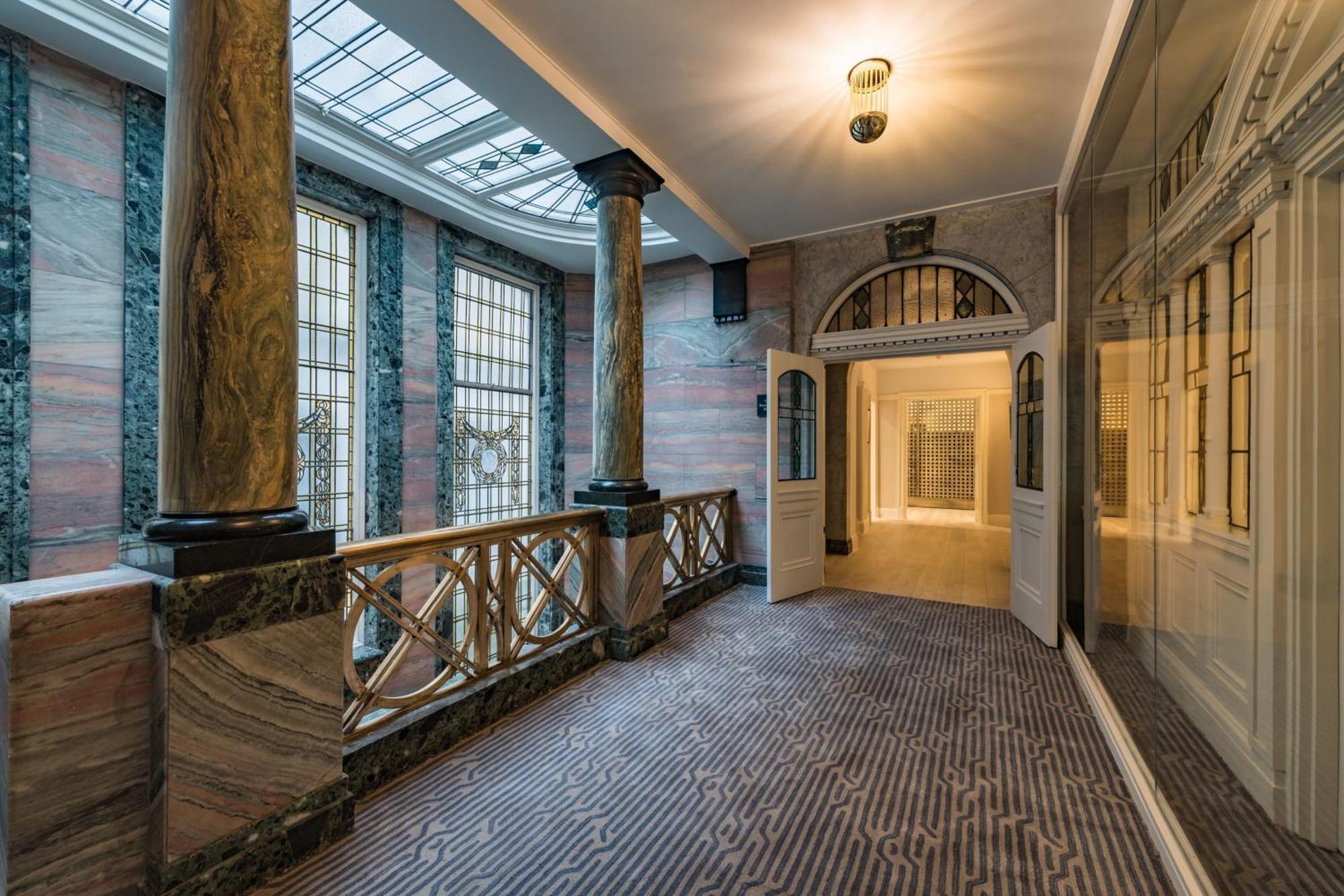 Stock Exchange Hotel, Manchester, Autograph Collection מראה חיצוני תמונה The interior of the National Museum of Scotland