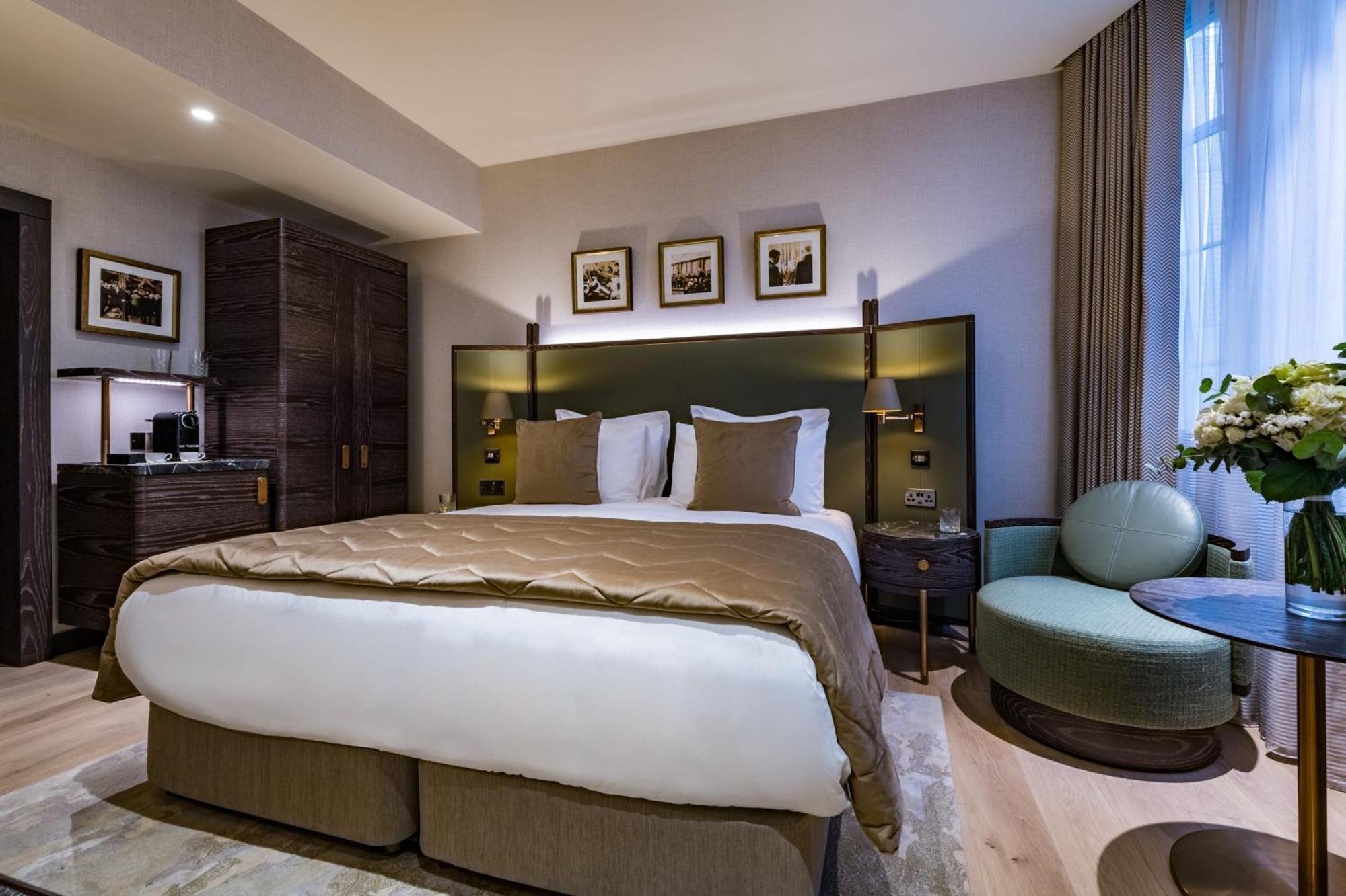 Stock Exchange Hotel, Manchester, Autograph Collection מראה חיצוני תמונה A bedroom at the hotel