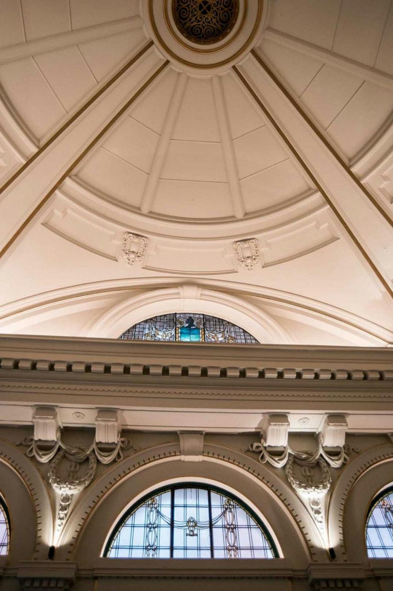 Stock Exchange Hotel, Manchester, Autograph Collection מראה חיצוני תמונה The ceiling of the main hall